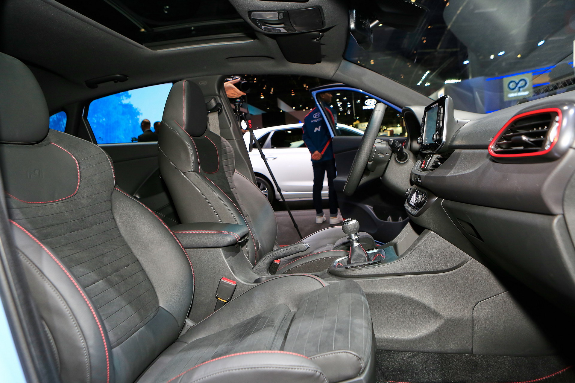 Hyundai 6 2018 Paris Auto Show Gallery: Hyundai