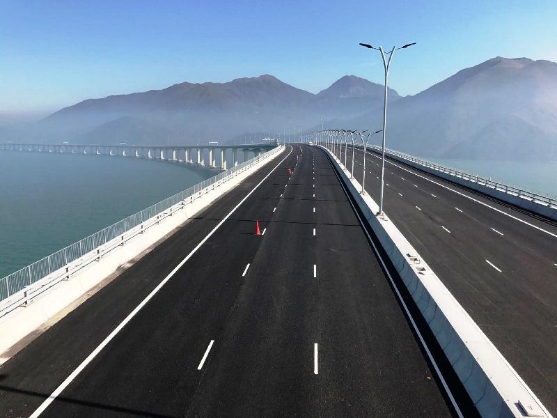China HZMB Bridge-13 See The World’s Longest Sea Bridge That Cost $20 Billion Connecting China To Hong Kong