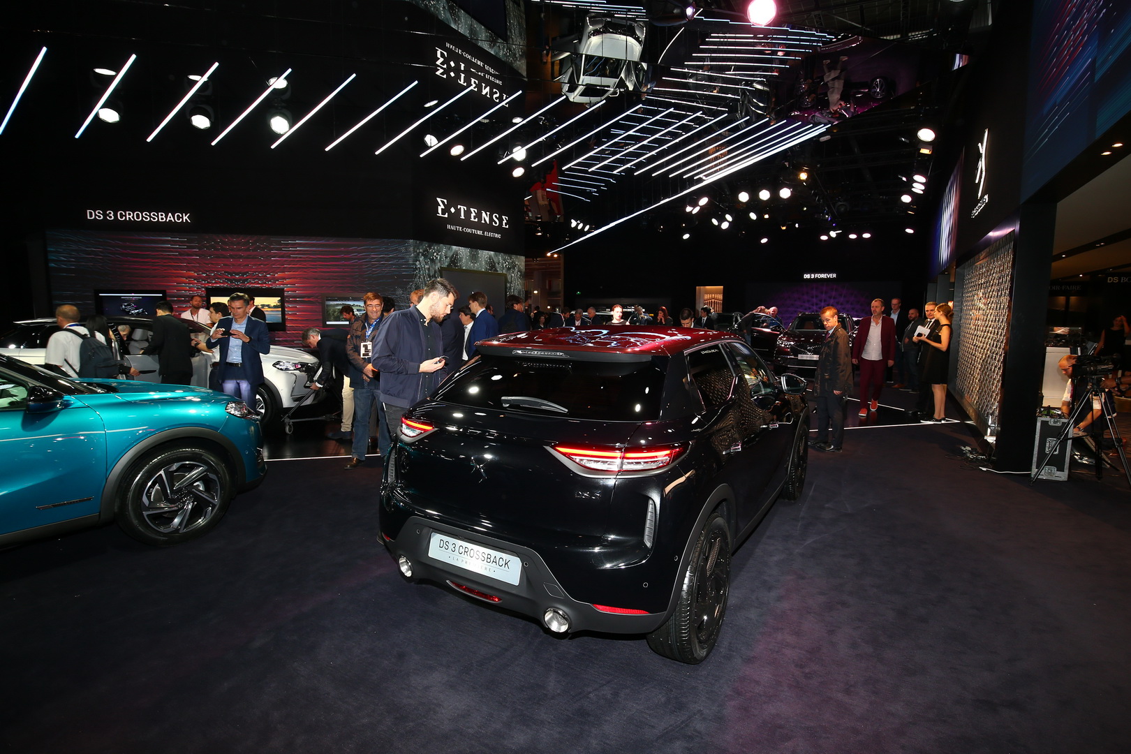 2019 ds3 crossback paris show 1 DS3 Crossback Arrives With The Audi Q2 In Its Sights