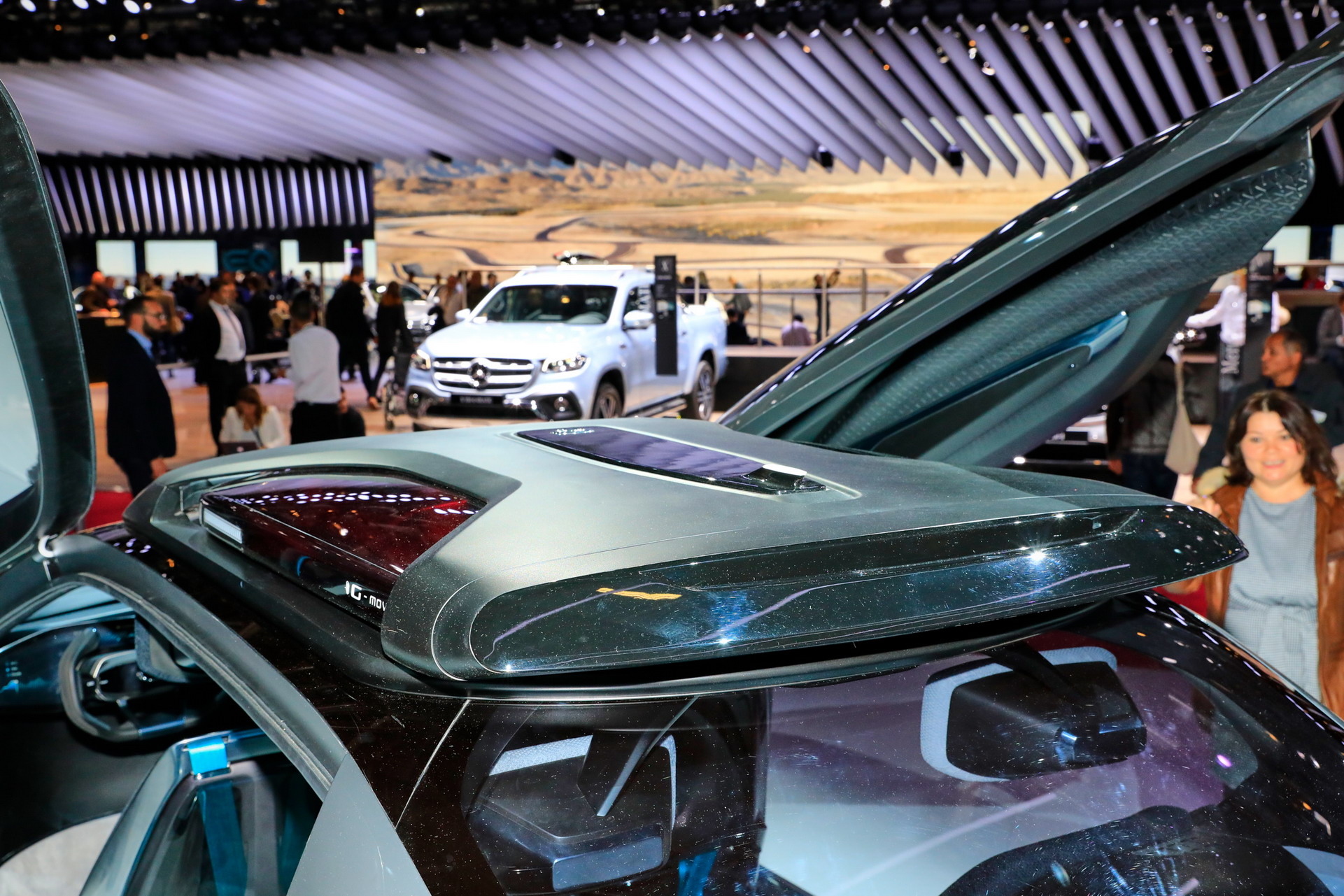 GAC 33 2018 Paris Auto Show Gallery: GAC