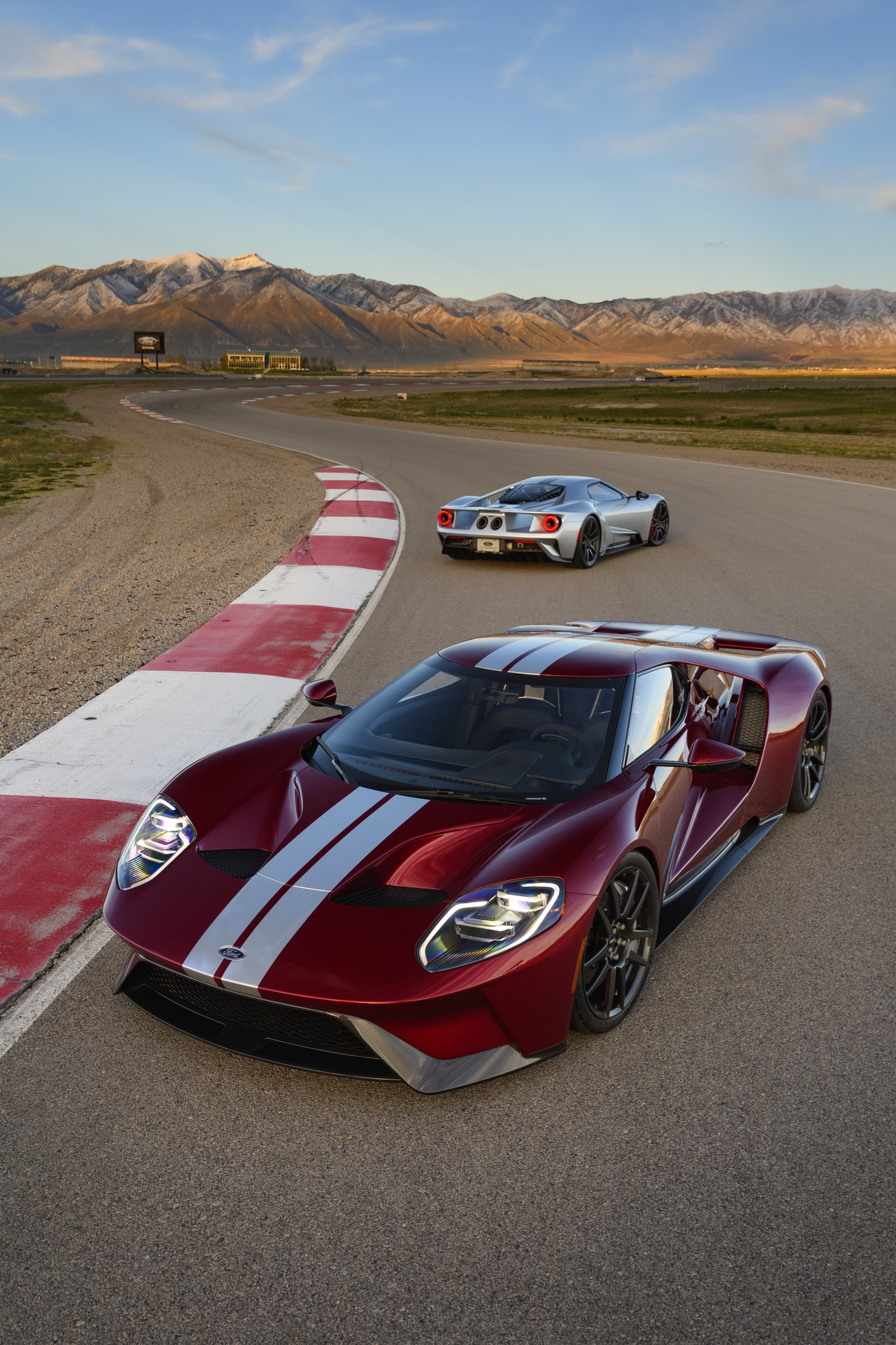 Ford-GT-04 Ford Extends GT Production By Two Extra Years To Cover Demand