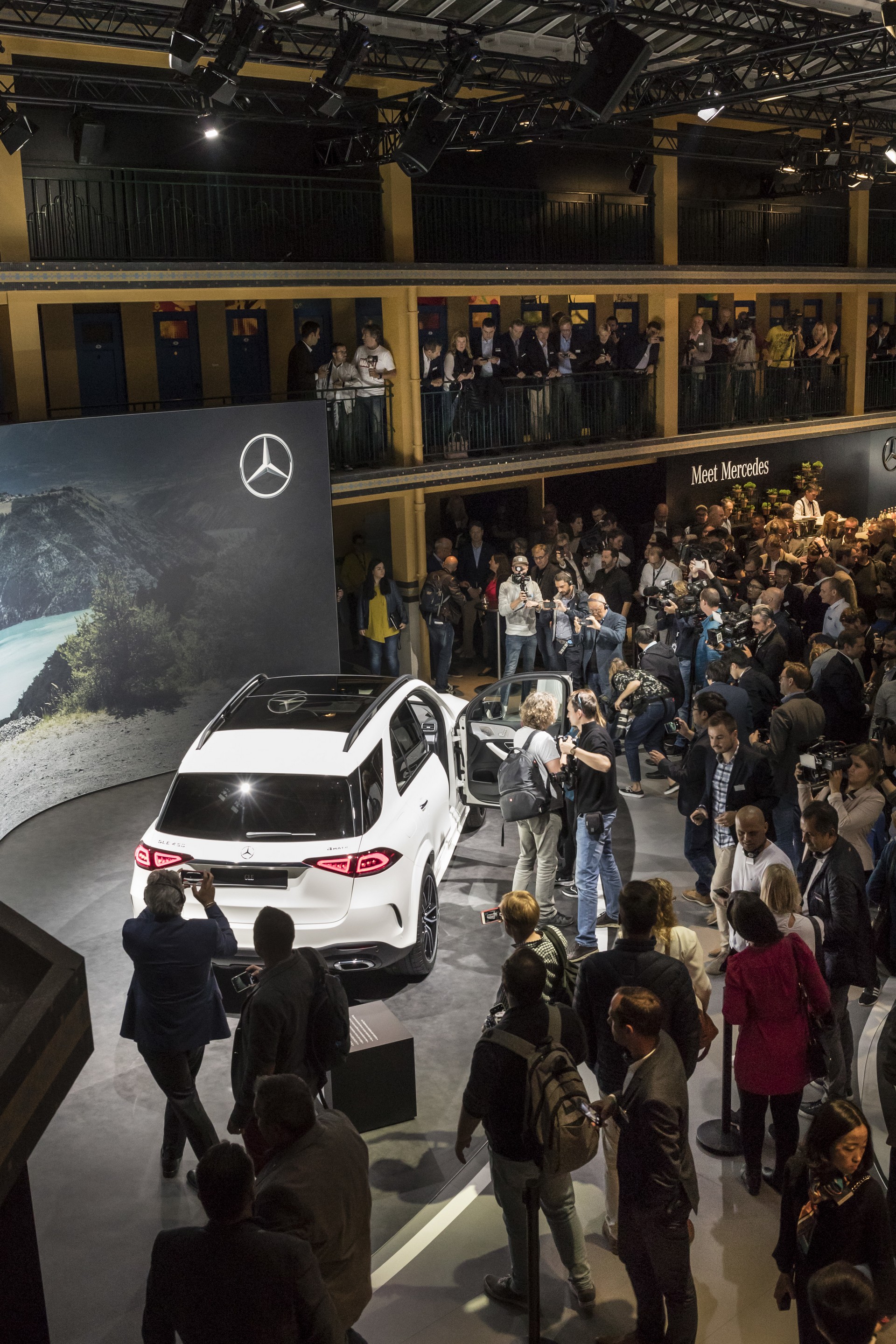 Mercedes-GLE-5 Mercedes A35, GLE, EQC And Smart Forease Concept Debut In Paris
