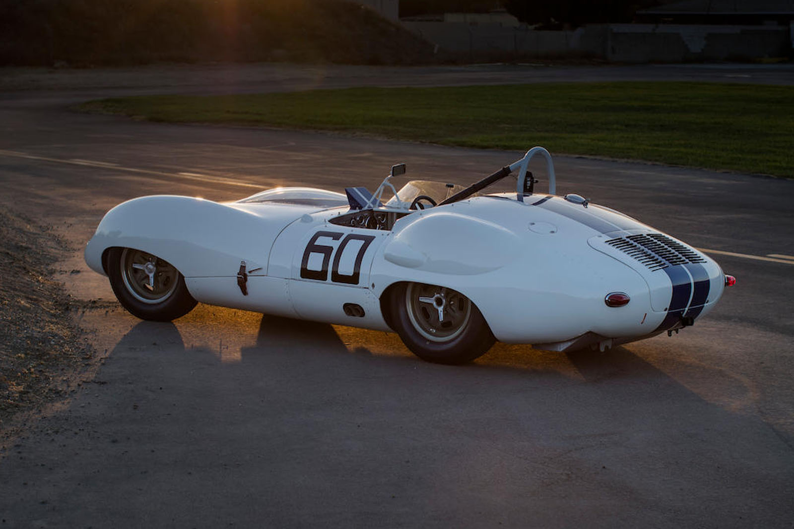 1959-LISTER-JAGUAR-02 Stirling Moss Drove This 1959 Lister Jaguar – Wanna Be Next?