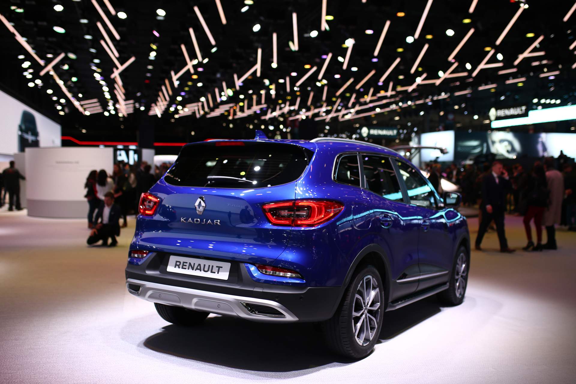 2019 Renault Kadjar at Paris Auto Show 3 2019 Renault Kadjar Brings Refined Looks, New Engines To Paris