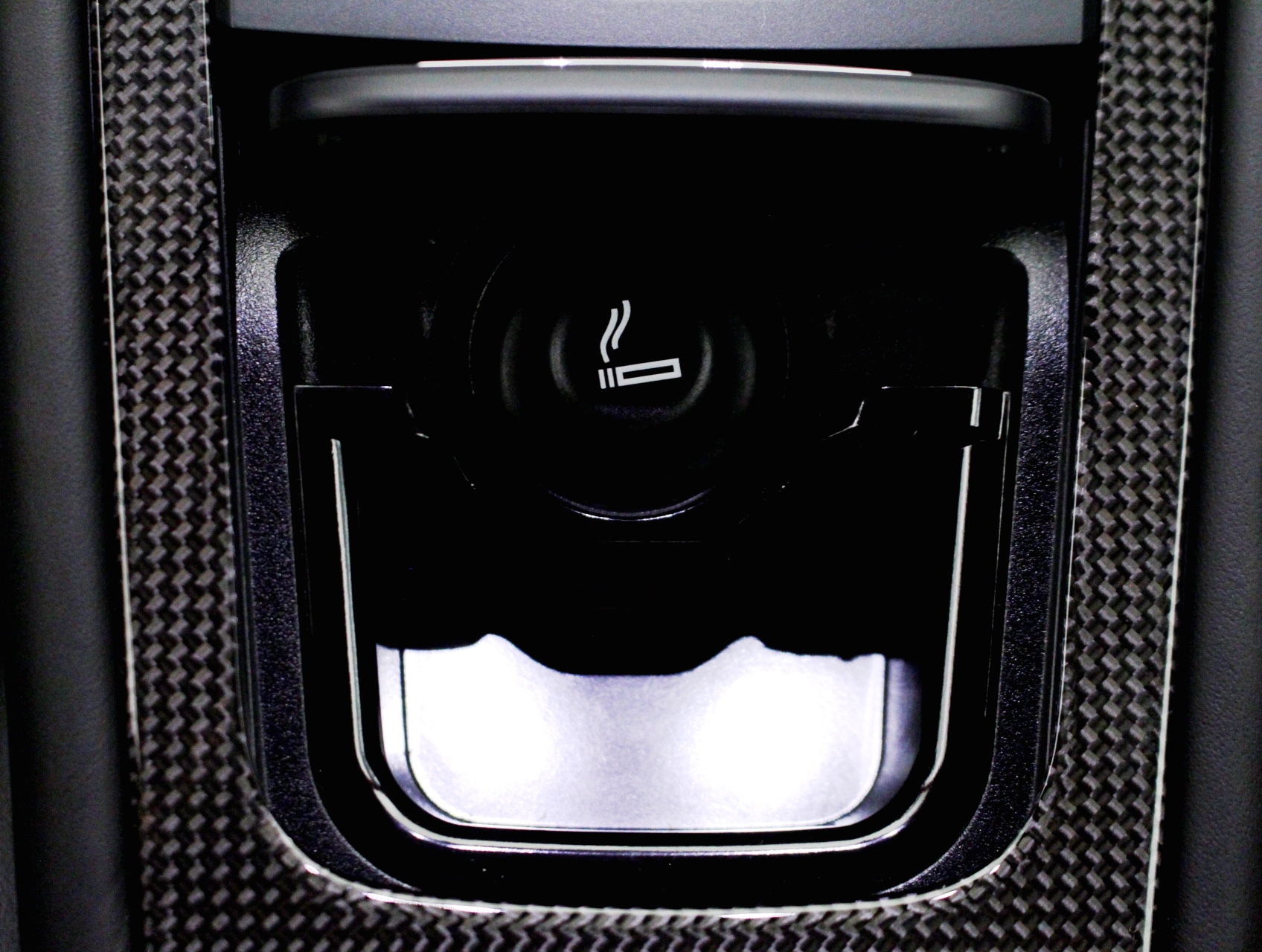 2018 porsche 911 gt2rs weissach auction bat 69 151-Mile Porsche 911 GT2 RS With Weissach Pack Is Auctioned Off