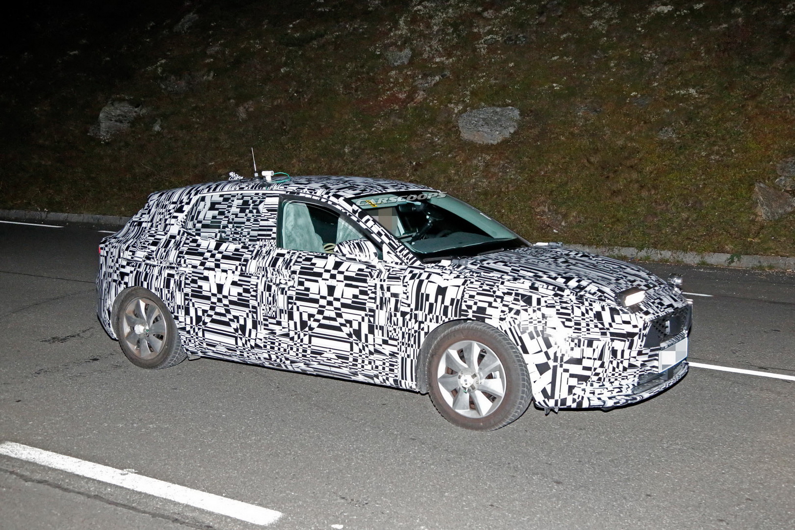 2020 seat leon spied 21 Seat Leon Concept Heading To 2019 Geneva Motor Show