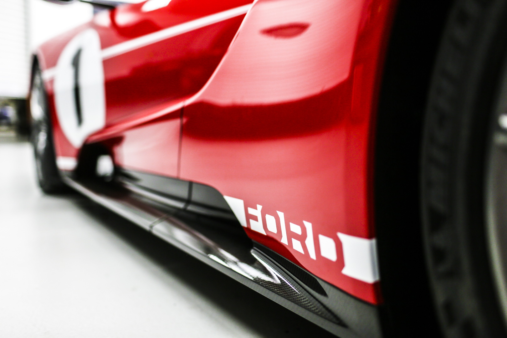 2018 ford gt heritage edition 7 Hydraulic Fluid Leak Could Make Your New Ford GT Erupt In Flames