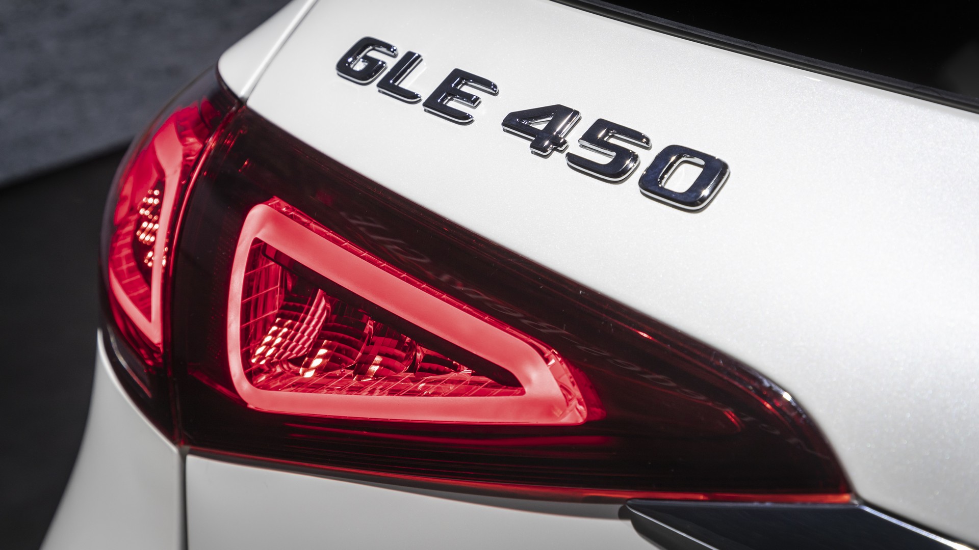 Mercedes-GLE-30 Mercedes A35, GLE, EQC And Smart Forease Concept Debut In Paris