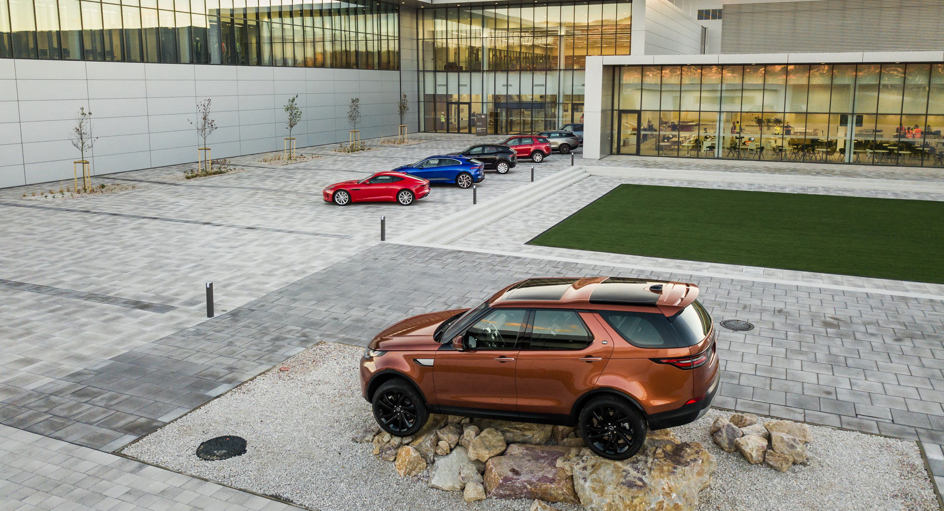 JLR-Slovakia-00 Jaguar Land Rover Posts Mega $4.4 Billion Loss In Final Quarter Of 2018