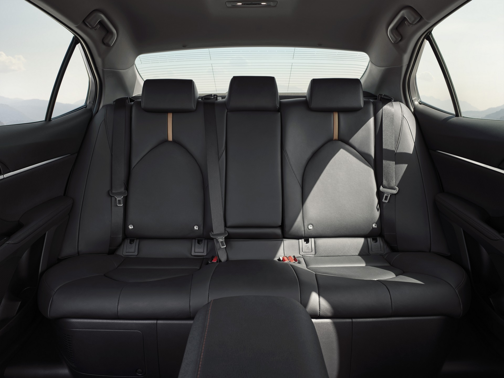 2019 Toyota Camry Hybrid Europe-13 Toyota Camry Returns To Europe With Hybrid Power