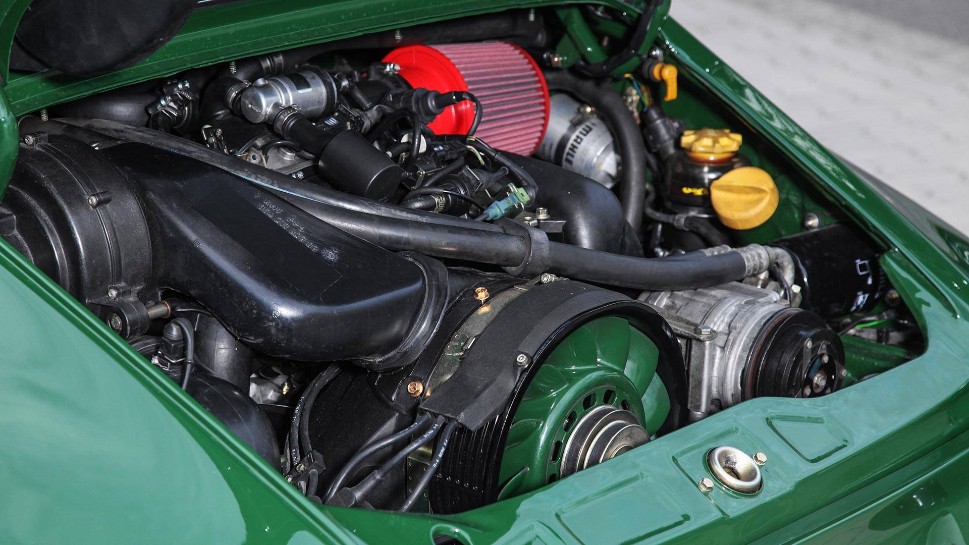 dp-motorsport-porsche-911-964 (8) DP Motorsport’s Speedy Irishman Is Germany’s Answer To Singer