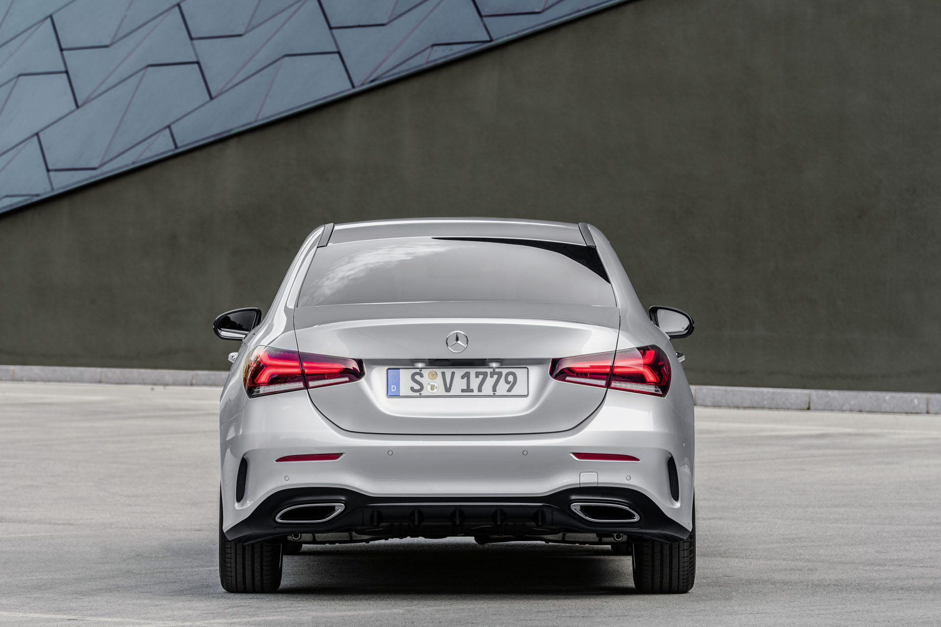 Mercedes-Benz A-Klasse Limousine, V 177, 2018 // Mercedes-Benz A 2019 Mercedes A-Class Sedan Fits A Whole Lot Of Style Into Its Compact Shape