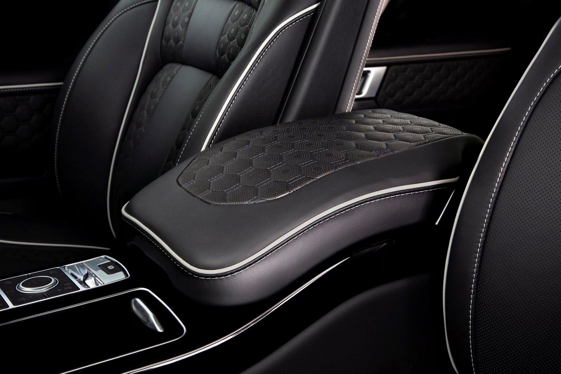 2018 overfinch range rover tuning 31 2018 Overfinch Range Rover Is One Seriously Stylish SUV