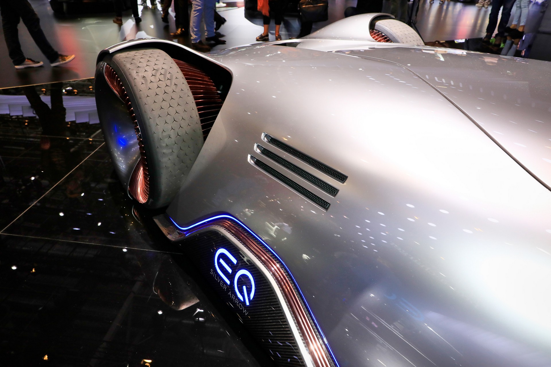 Mercedes Vision EQ Silver Arrow-20 Mercedes Vision EQ Silver Arrow Concept Is A Stunning Electric Throwback To The 1930’s