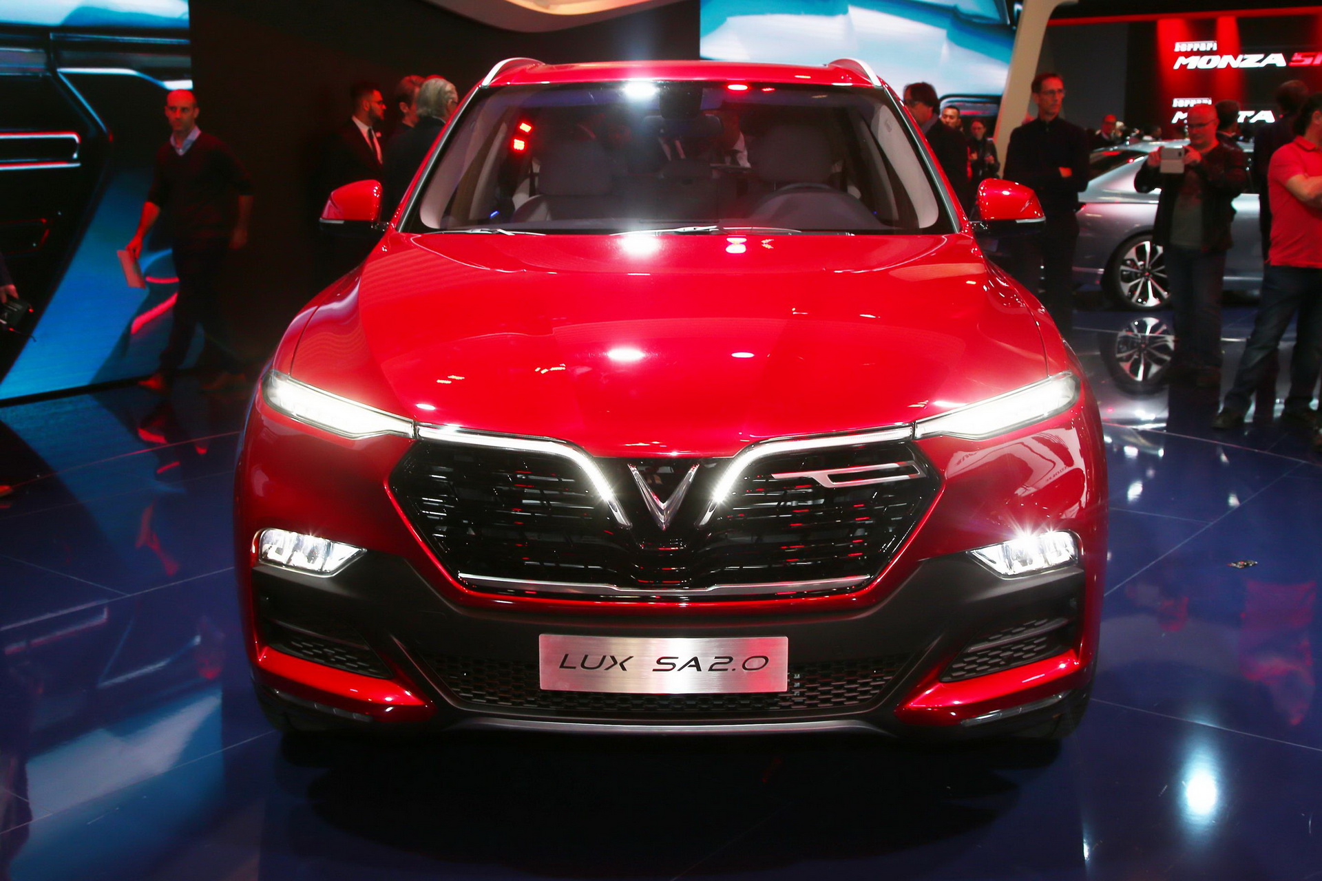vinfast suv sedan paris debuts 4 VinFast Details LUX SA2.0 SUV and A2.0 Sedan In Paris