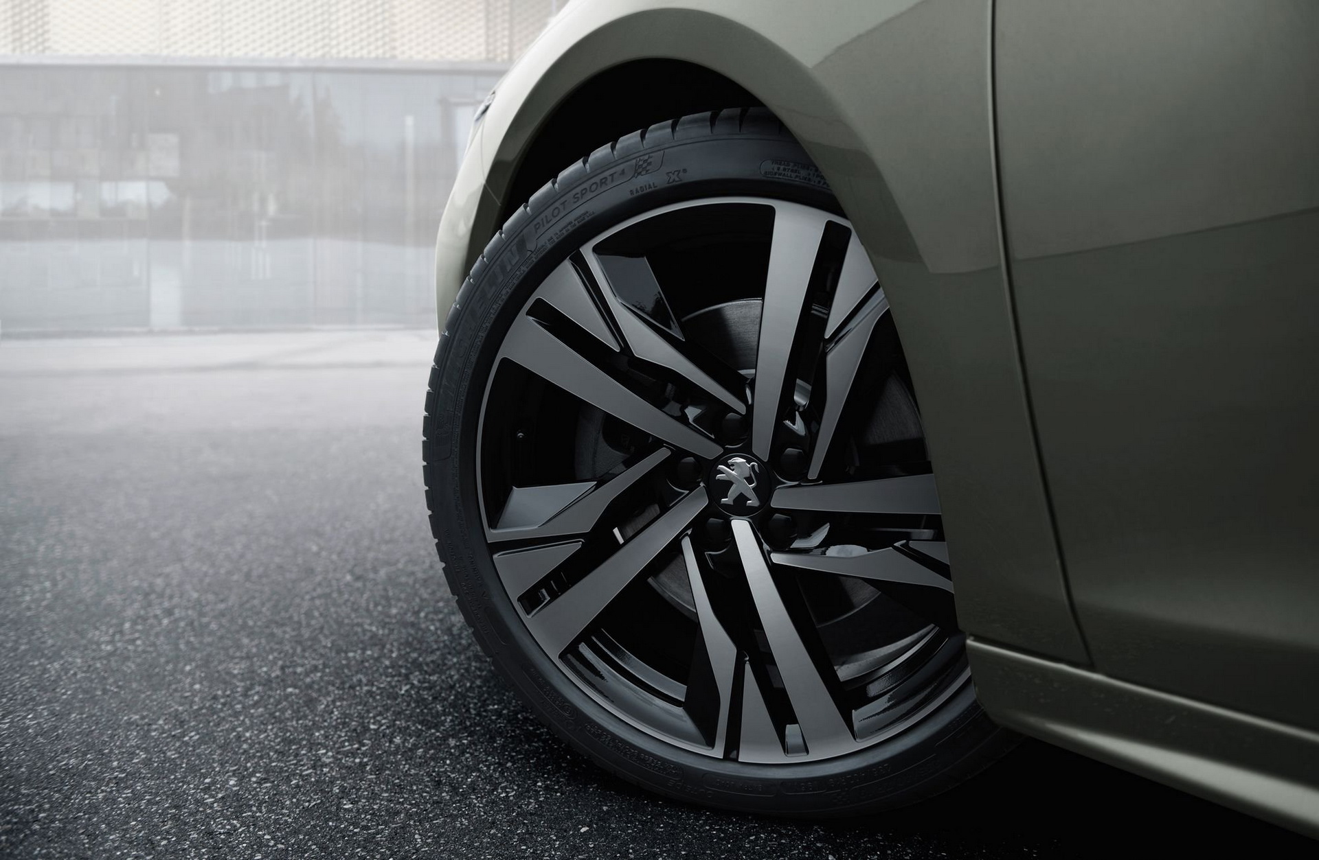 2018 peugeot 508 sw paris livepics 40 Peugeot’s Stylish 508 SW Shows Family Estates Are Alive And Kicking (In Europe)