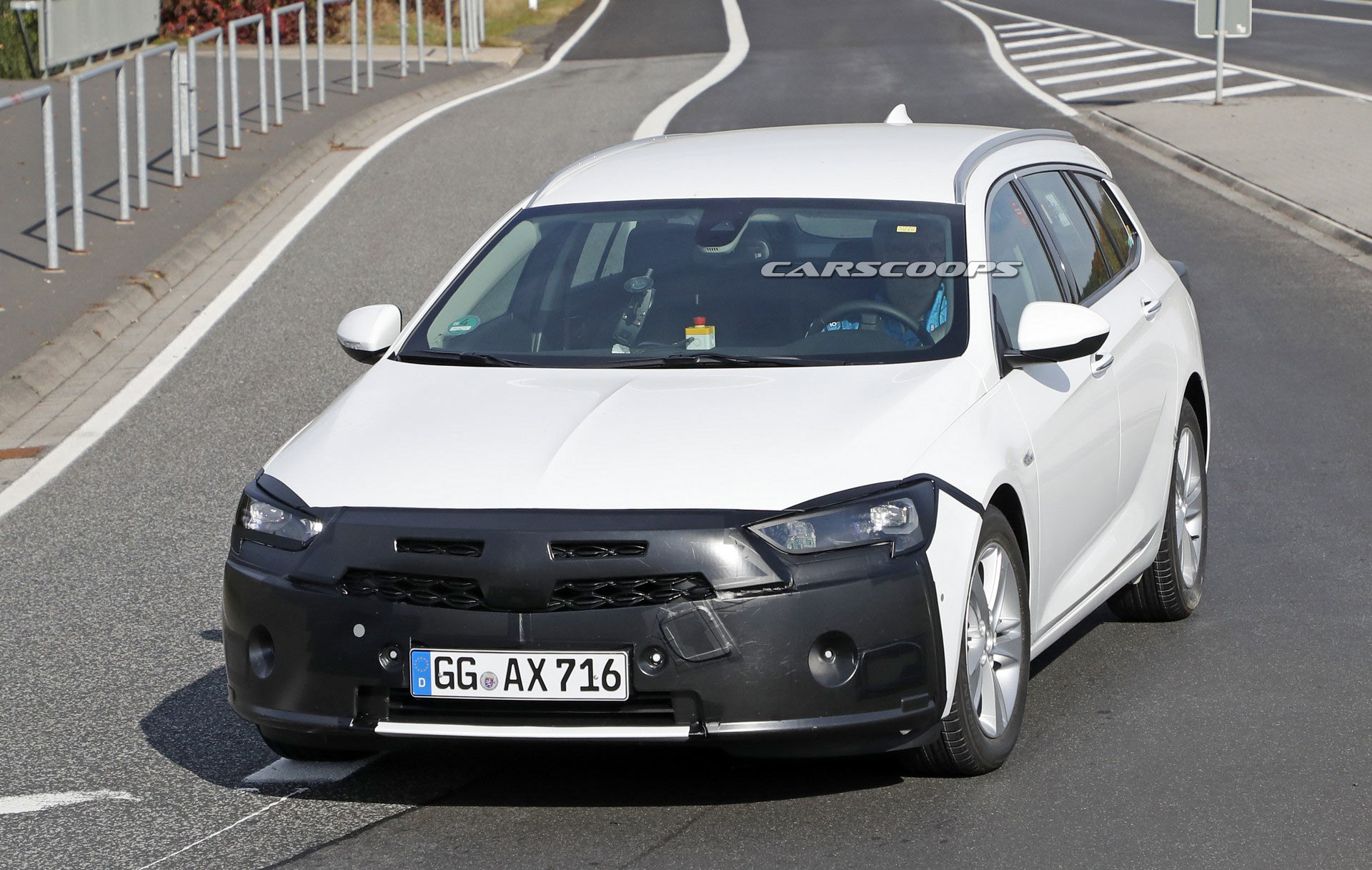 2020 Opel Insignia Sports Tourer-12 That Was Quick: Opel’s Working On An Updated Insignia Sports Tourer For 2020