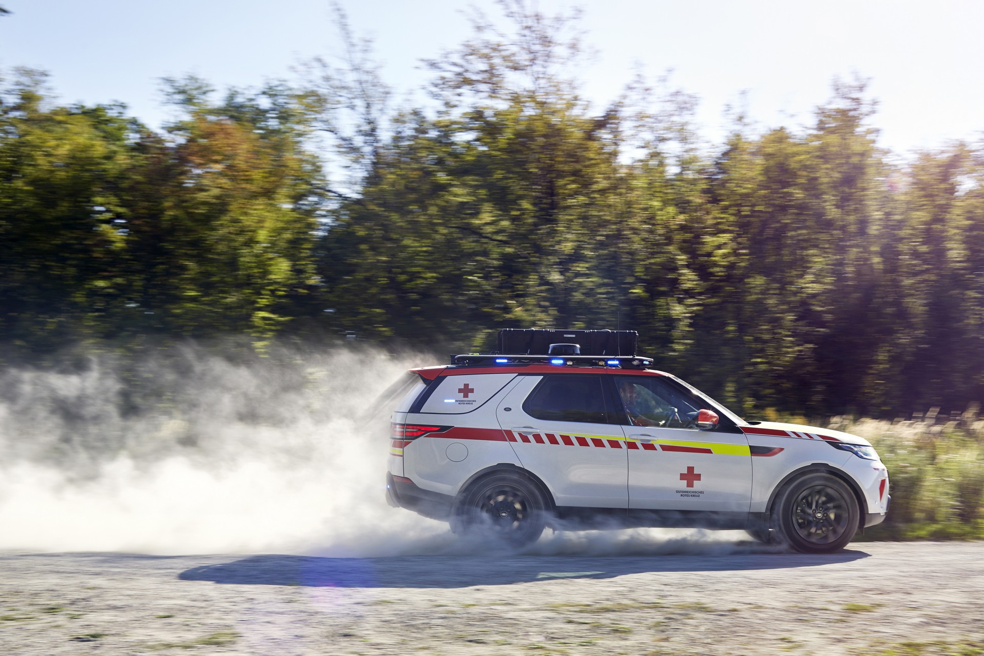 Land Rover Discovery Emergency Response Vehicle-37 Land Rover SVO Builds A One-Off Discovery Emergency Vehicle Complete With A Drone
