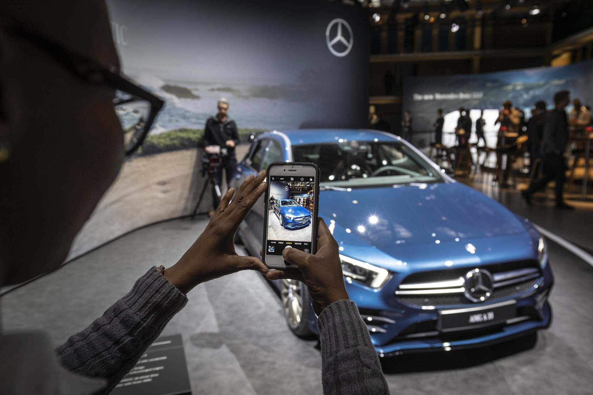 Mercedes-AMG A35 2 Mercedes A35, GLE, EQC And Smart Forease Concept Debut In Paris