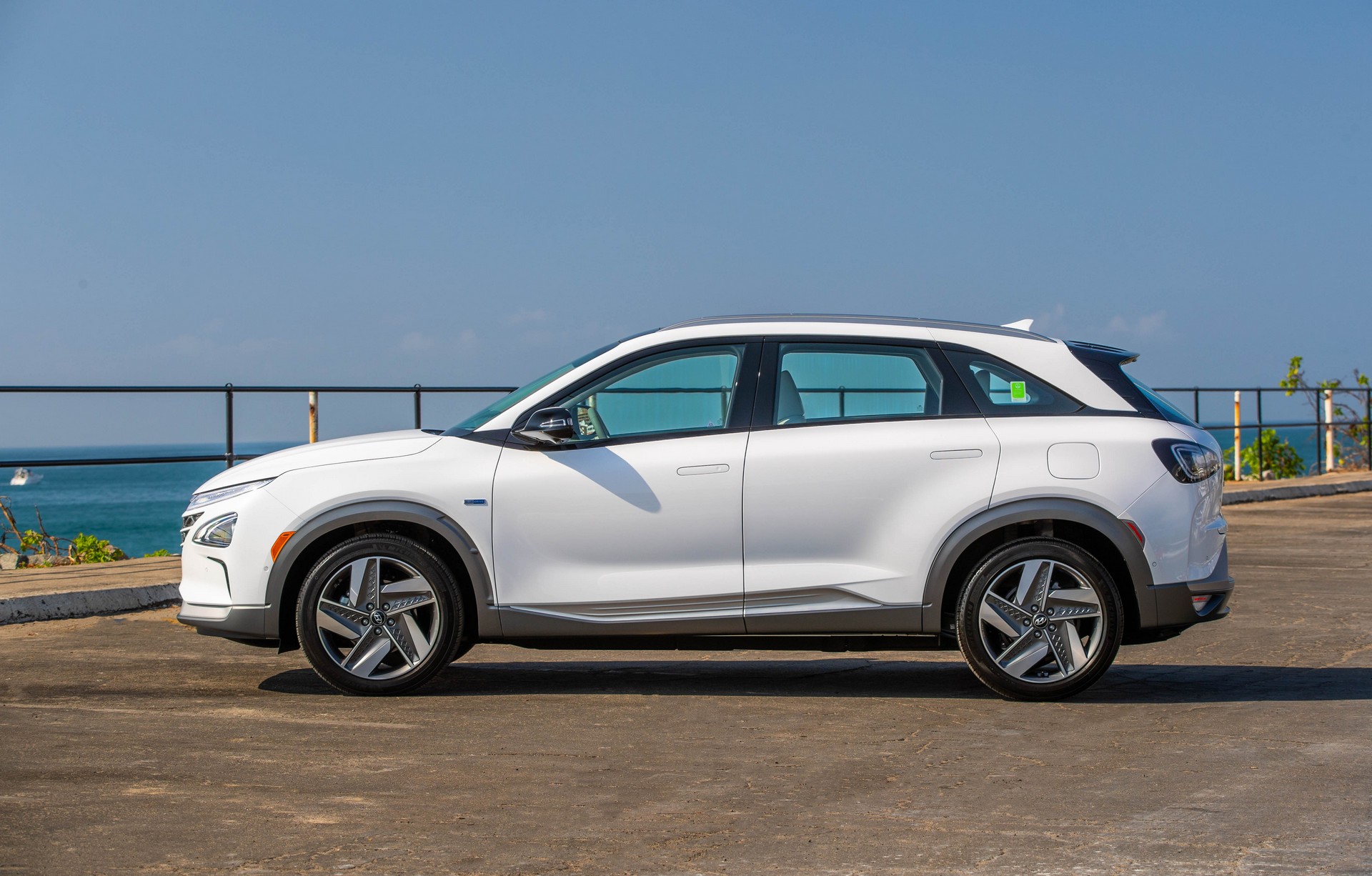 2019 Hyundai NEXO-7 2019 Hyundai Nexo Features 380 Miles Of Range And New Safety Tech