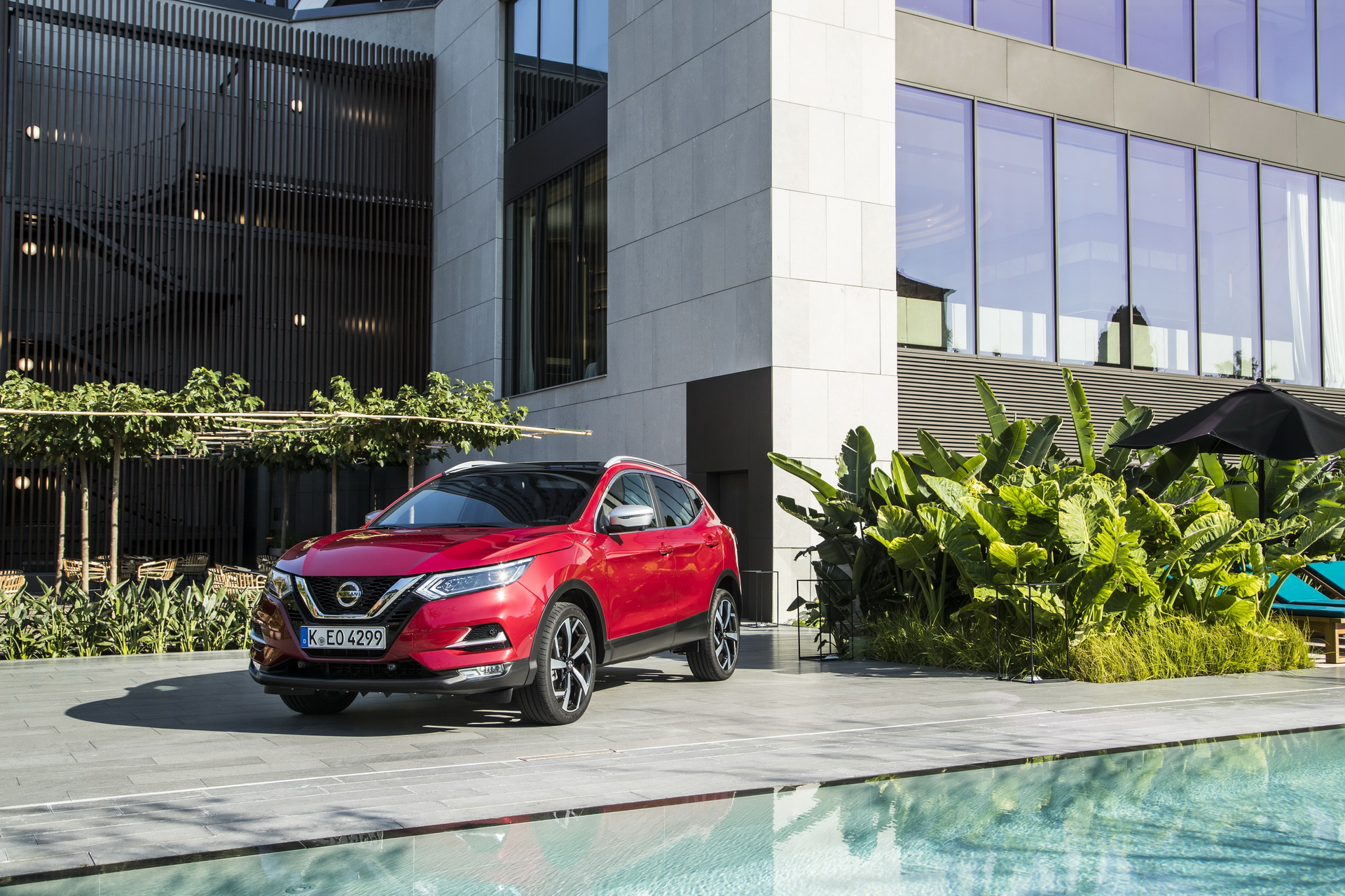 2019-Nissan-Qashqai-56 2019 Nissan Qashqai Gets New Turbo Petrol Units, DCT ‘Box And Infotainment System