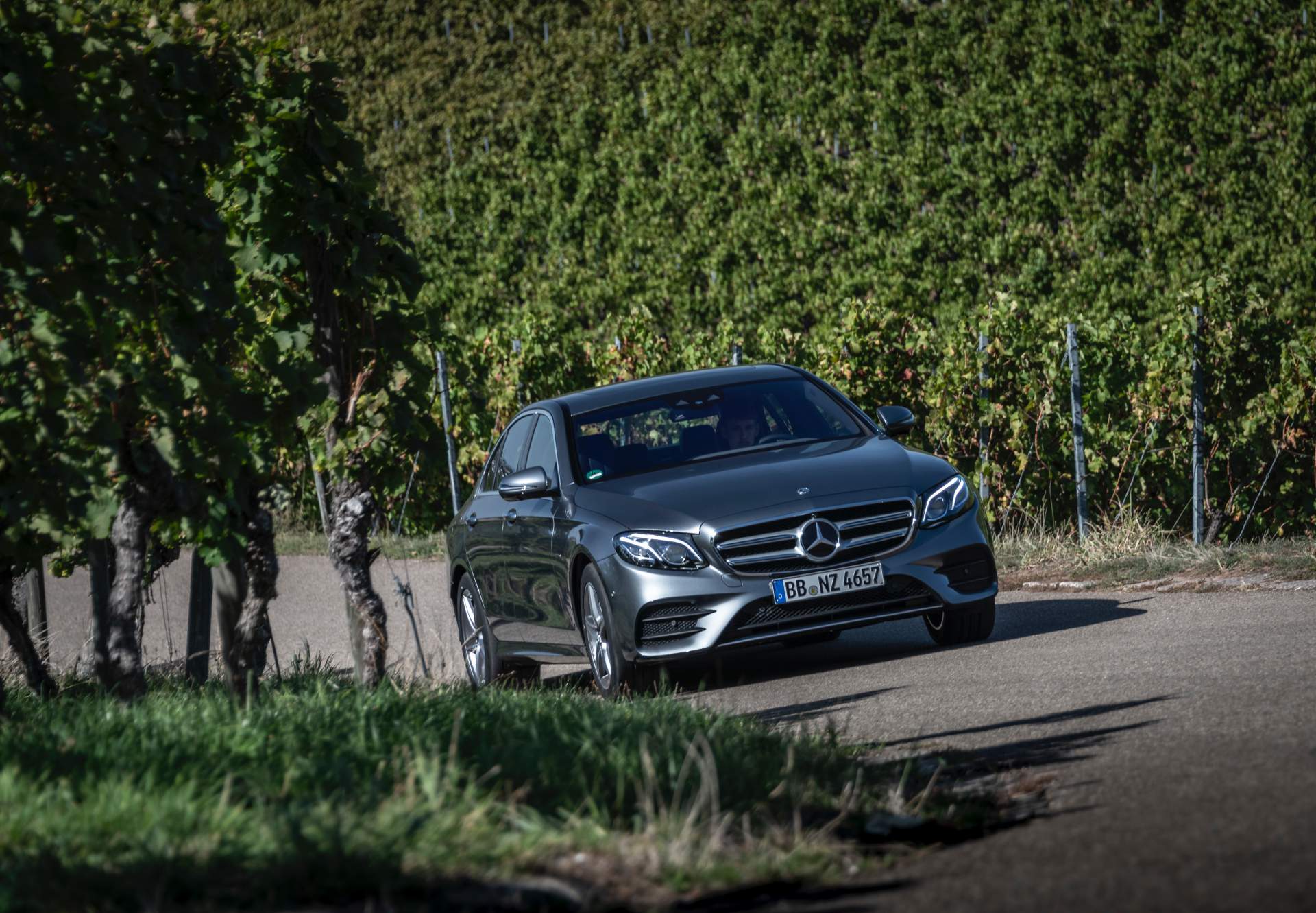 Driven by EQ Stuttgart 2018Driven by EQ Stuttgart 2018 Mercedes E300e And E300de PHEVs Mix Electricity With Petrol And Diesel Power