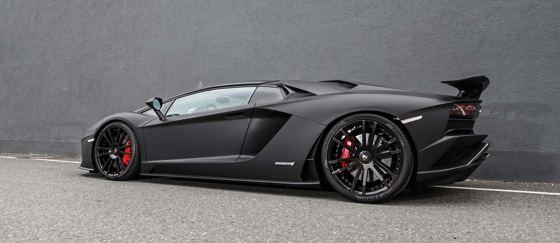 lamborghini aventador roadster s-presso tuning wheelsandmore 20 One Lamborghini Aventador S Roadster S-Presso, Black, Please!