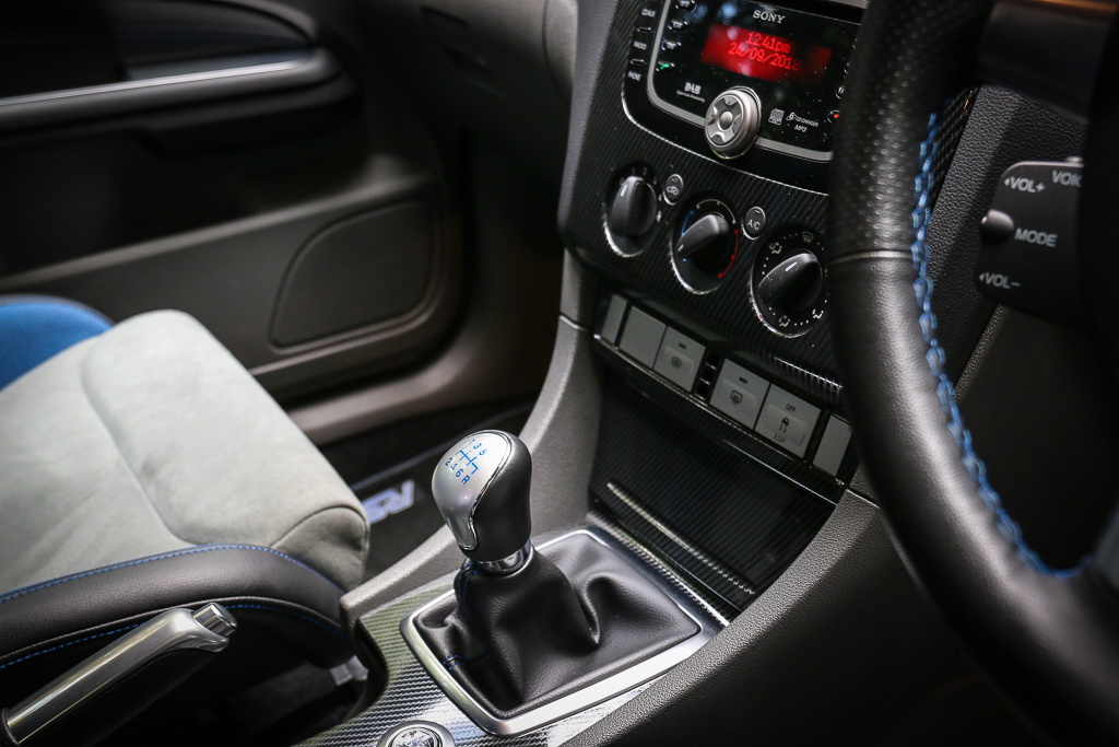 2009 ford focus rs mk2 13 Interested In A White Ford Focus RS Mk2 With Under 10k Miles?