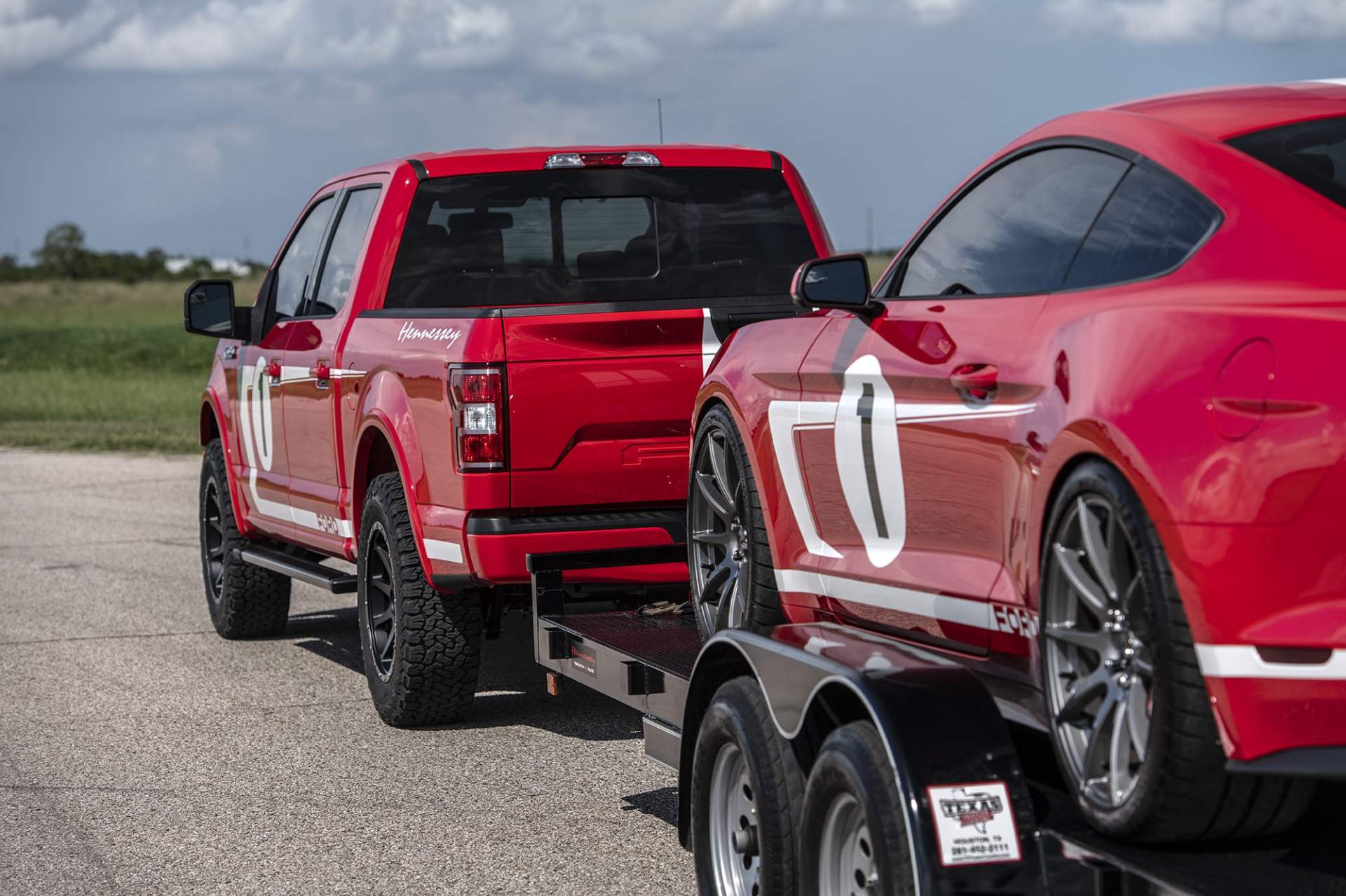 Hennessey Heritage Edition Vehicles 17 Hennessey’s Heritage Edition F-150 Packs More Power Than Ford GT Supercar