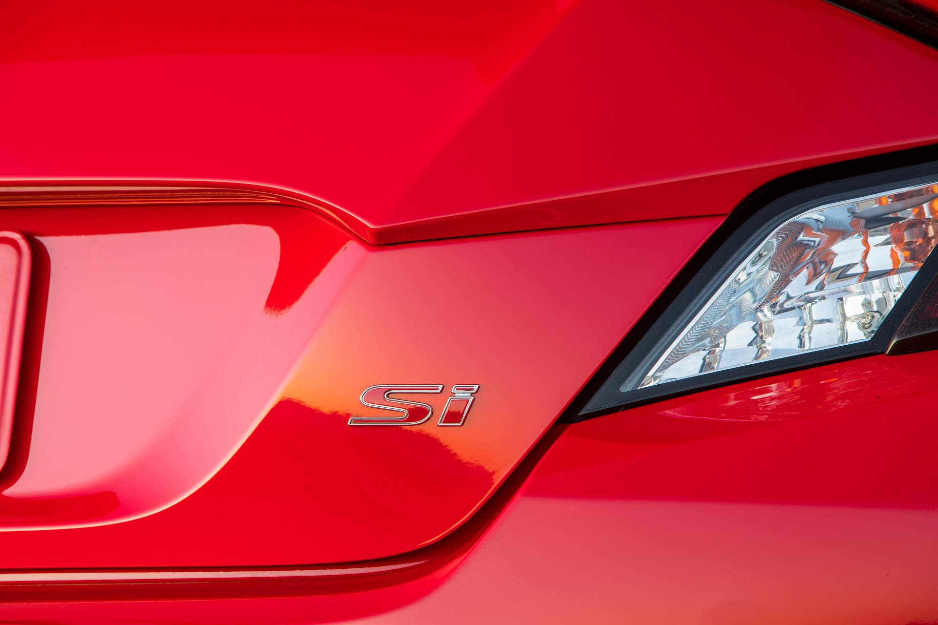 2019 Honda Civic Si Coupe 2019 Honda Civic Si Models Bring Minor Updates And $200 Price Hike