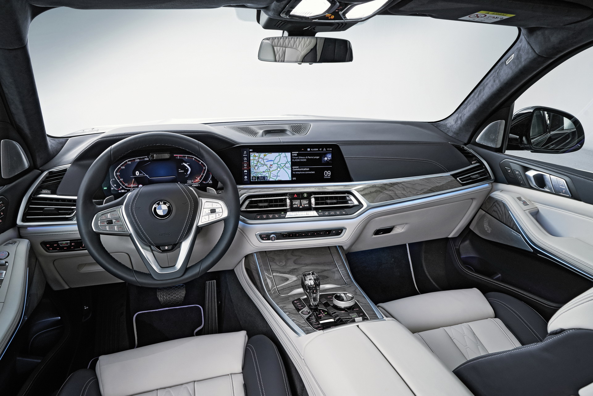 2019 BMW X7 13 2019 BMW X7: As Big As A Cadillac Escalade, As Luxurious As A Rolls Royce