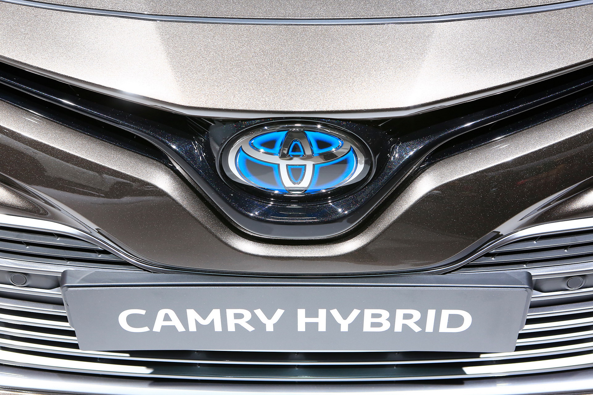 Toyota 32 2018 Paris Auto Show Gallery: Toyota