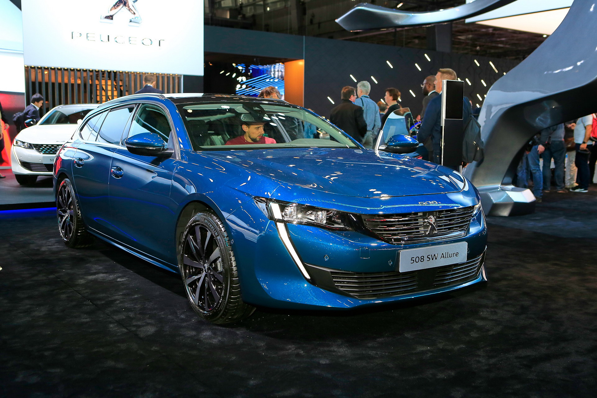 Peugeot 508 SW 12 Peugeot Questions Diesel Engines, Pauses Development Of New Units