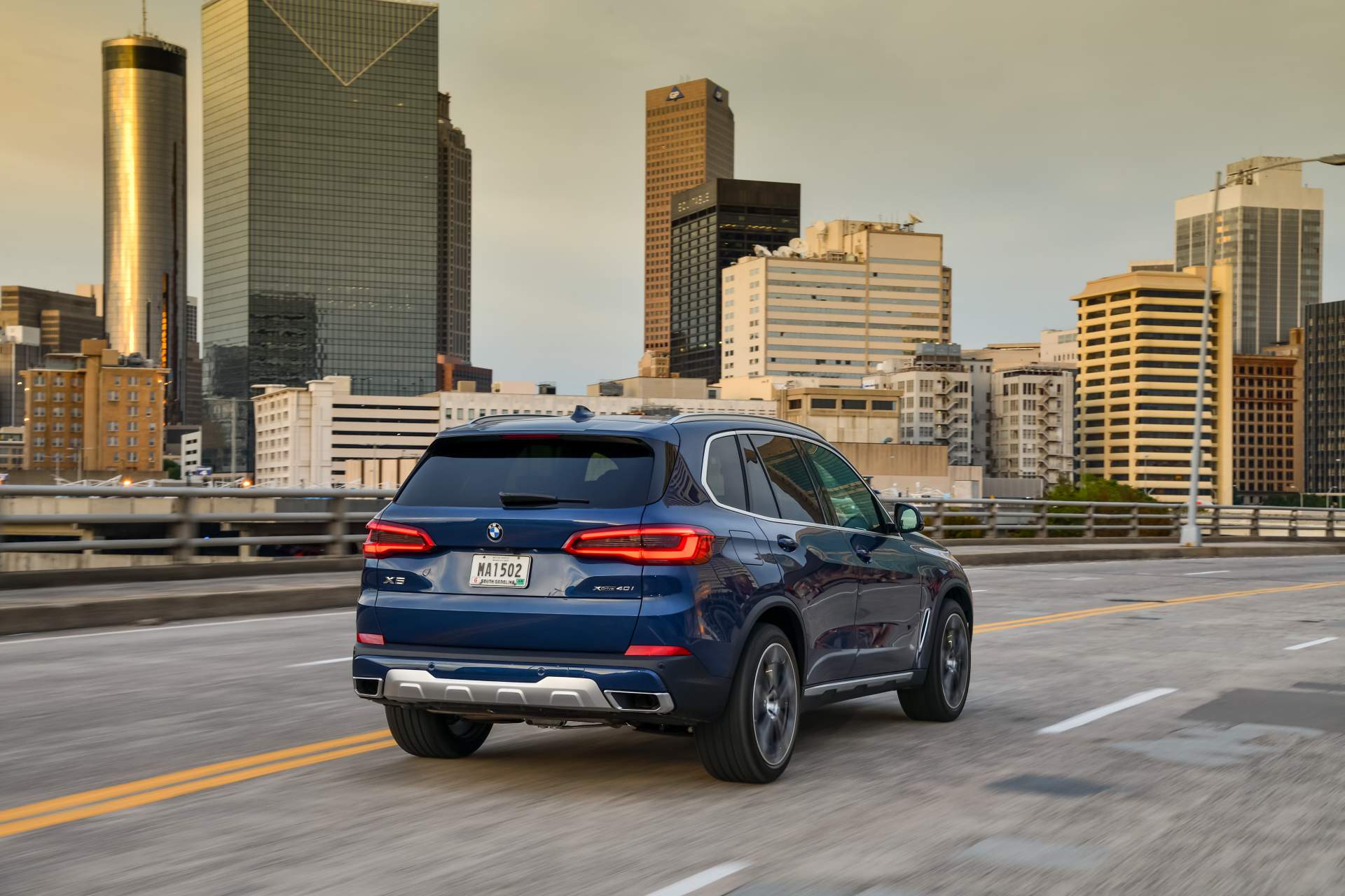 2019 BMW X5 193 Your 2019 BMW X5 Photo Gallery Is Here And It’s Huge
