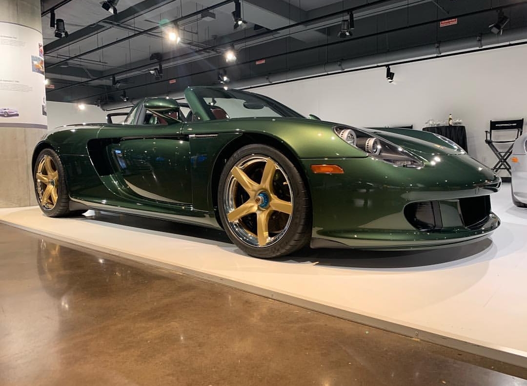 Porsche-Classic-Carrera-GT-9 Porsche Classic Recommissions Carrera GT In Oak Green Metallic