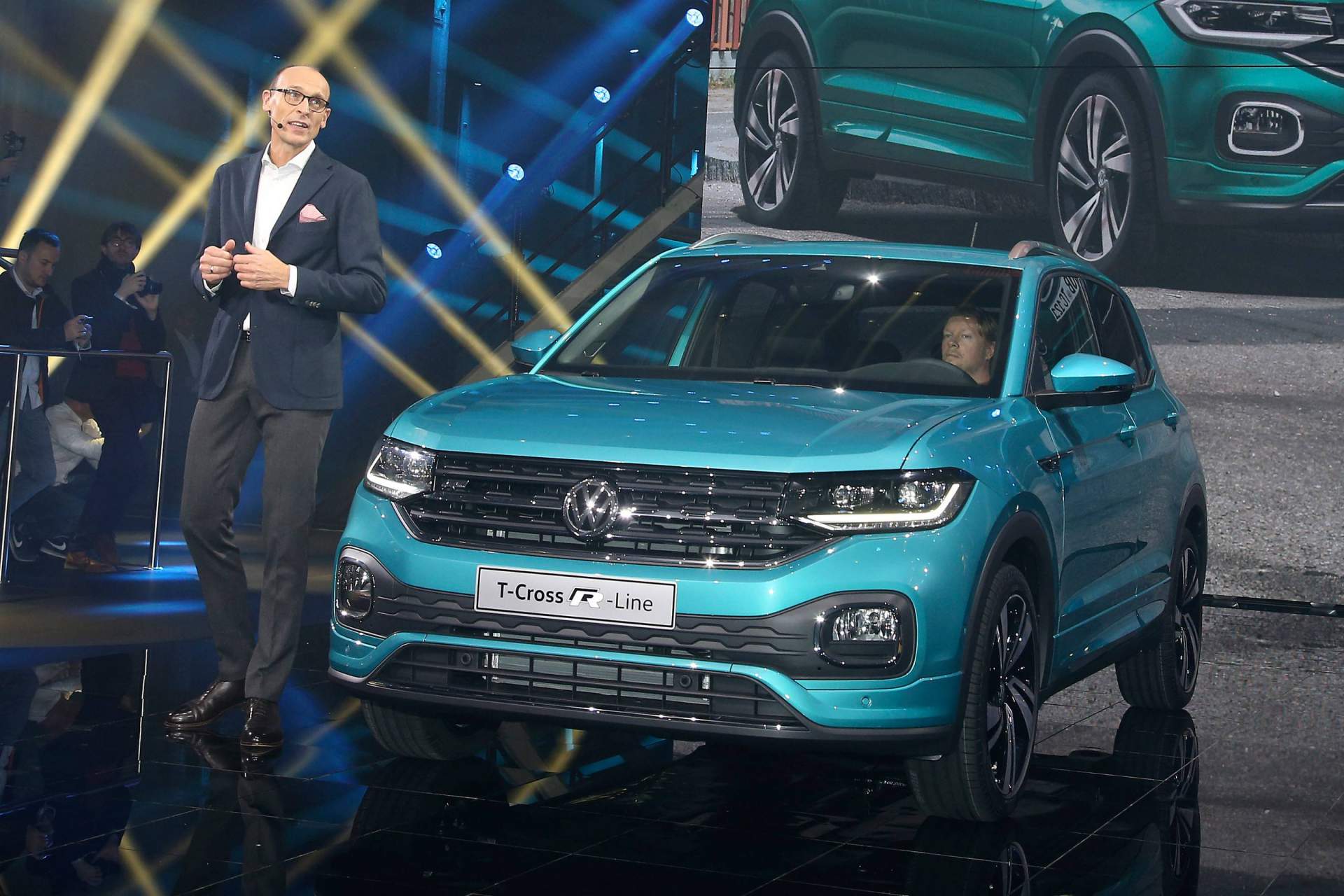 China’s VW T-Cross Has Tiguan-Like Face, See How South America’s Model Looks Too