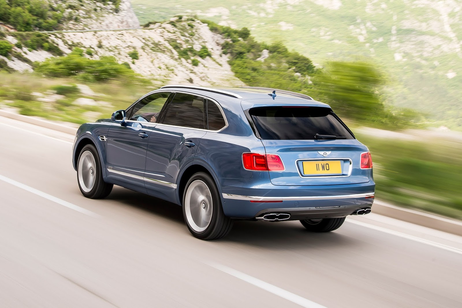 bentley bentayga diesel 2 Bentley Drops Bentayga Diesel From Europe
