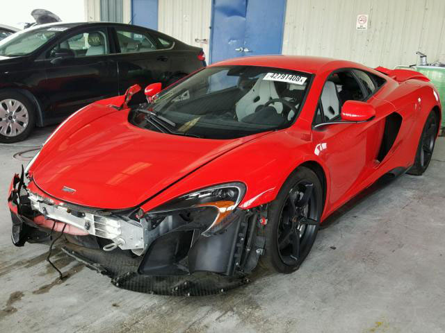 2016-mclaren-675lt-wrecked-copart-02 This McLaren 675LT’s Long Tail (And Nose) Got Shortened A Bit