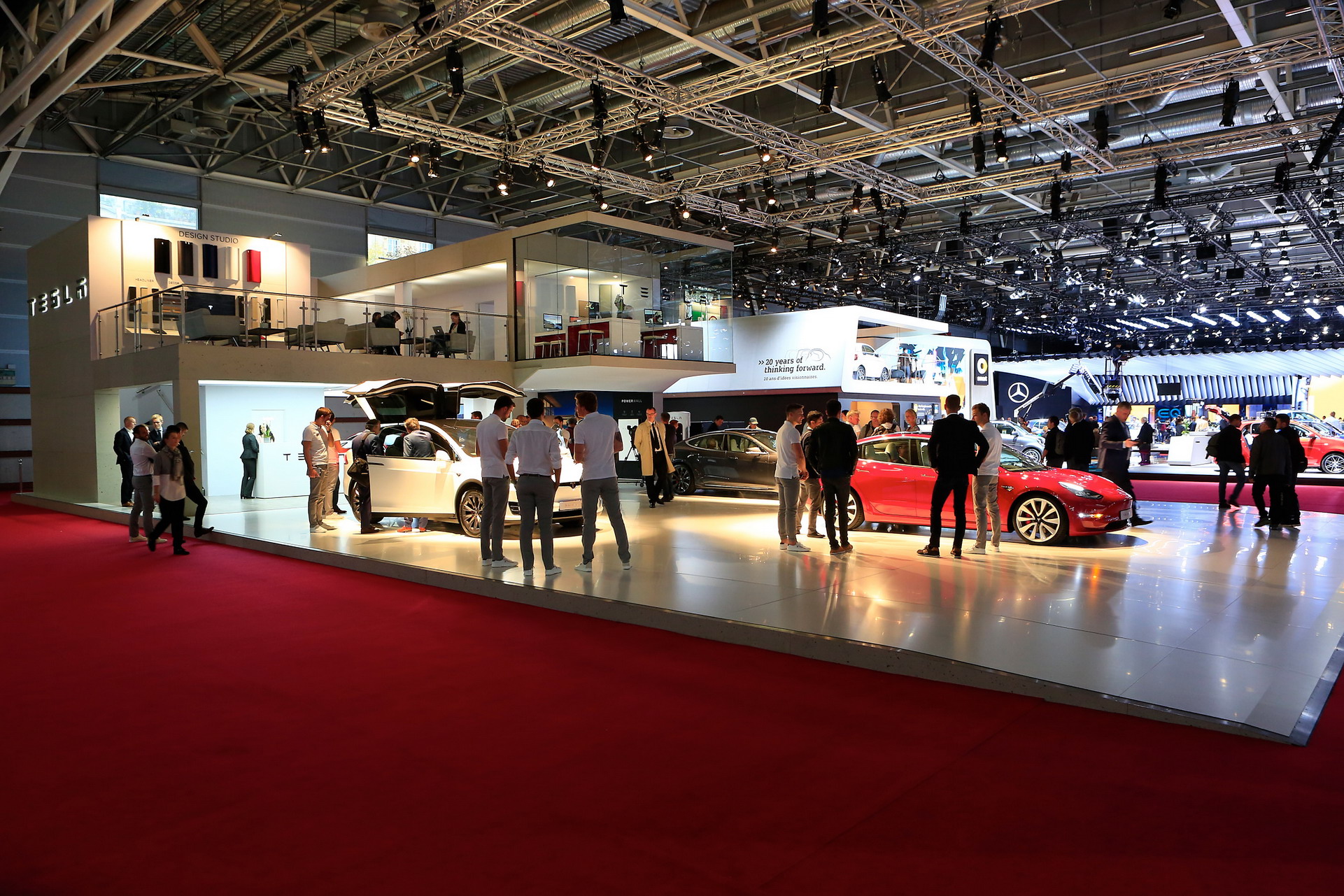 General 39 2018 Paris Auto Show Gallery: General Views