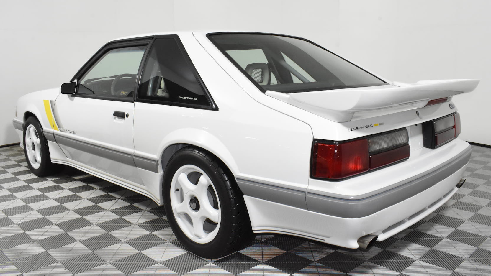 1989-ford-mustang-saleen-ssc-05 This Fox-Body Mustang Just Goes To Show How Long Saleen’s Been At It