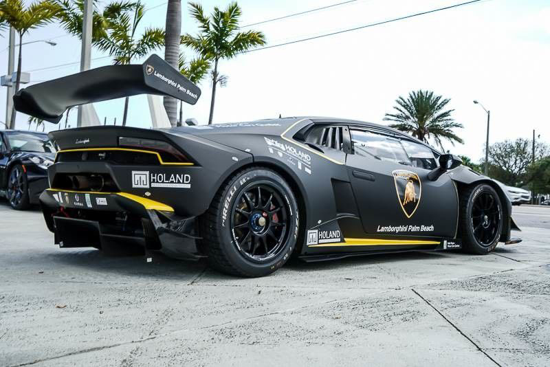 2016-lamborghini-huracan-super-trofeo-12 At $180k, This Lambo Huracan Super Trofeo Racer Costs Less Than A Street-Legal Version