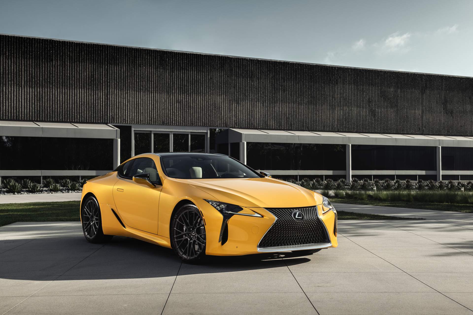 2019 Lexus LC 500 Inspiration Concept 8 2019 Lexus ES Custom Concept Has A Wine Cellar In Its Trunk