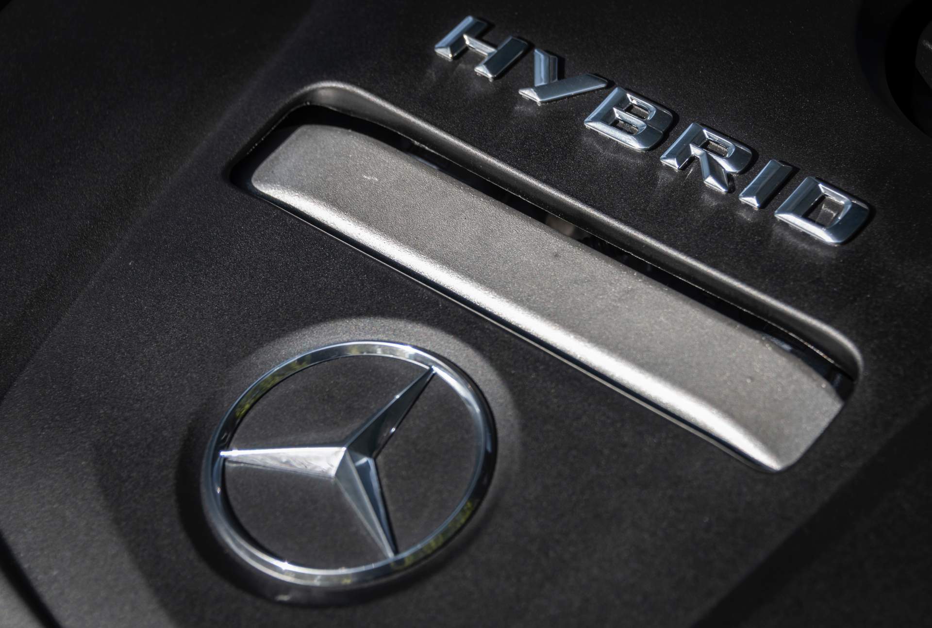 Driven by EQ Stuttgart 2018
Driven by EQ Stuttgart 2018 Mercedes E300e And E300de PHEVs Mix Electricity With Petrol And Diesel Power