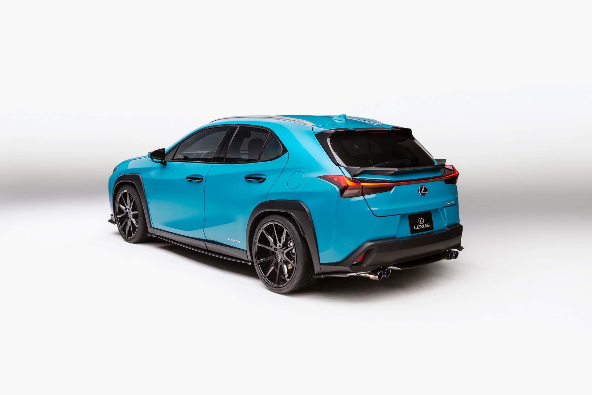 2019 Lexus UX 250h Custom Concept 1 2019 Lexus ES Custom Concept Has A Wine Cellar In Its Trunk
