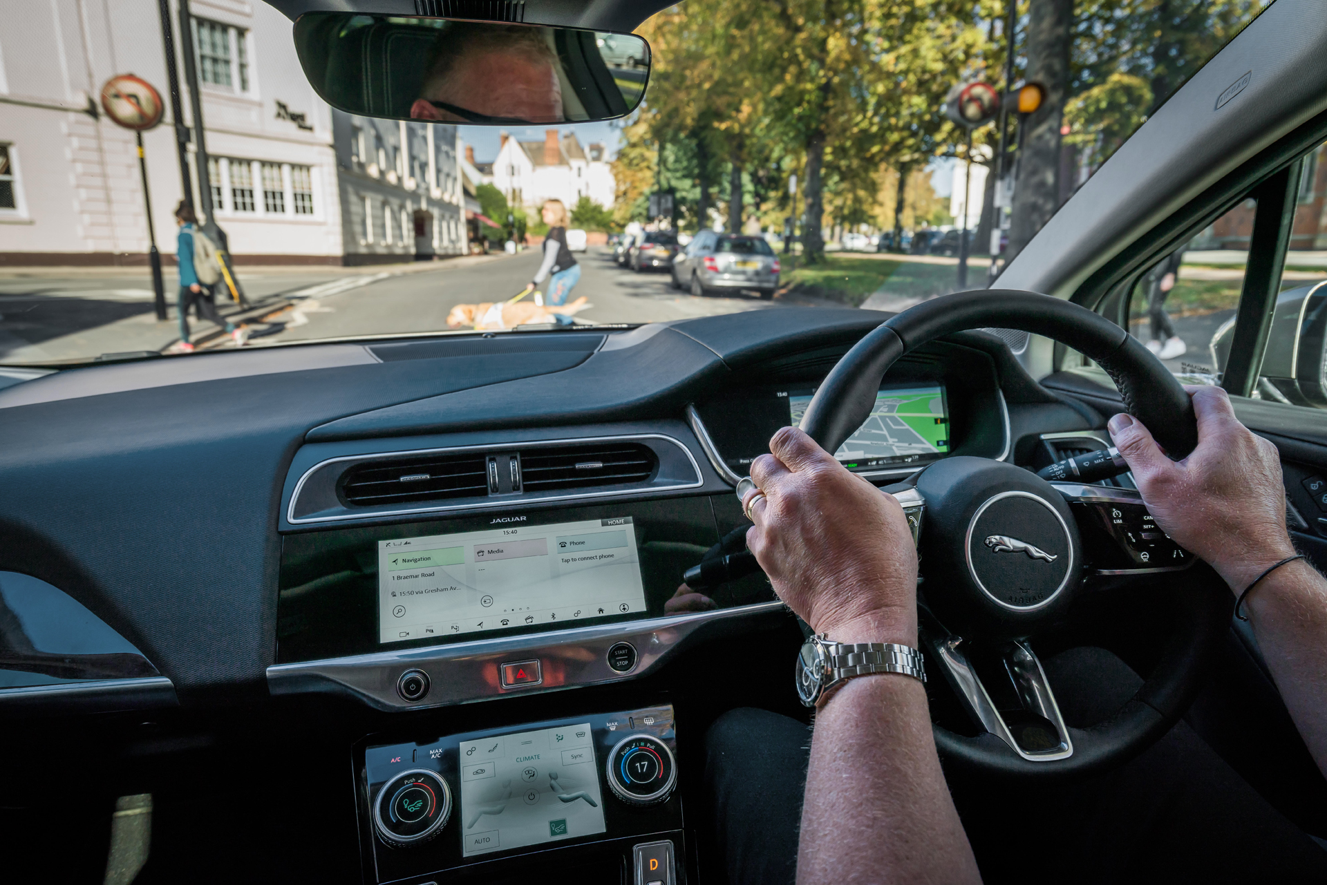 2019-jaguar-i-pace-avas-08 Jaguar Worked With The Visually Impaired To Add Noise To Its Electric I-Pace