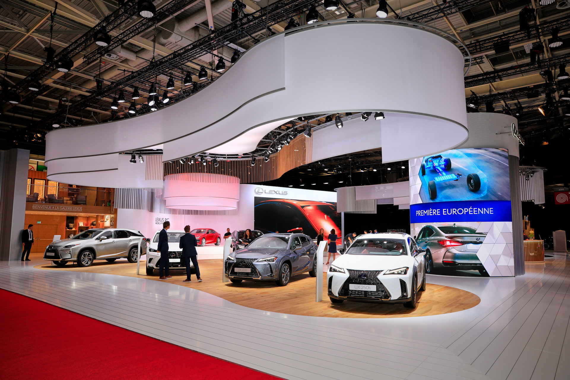 General 6 2018 Paris Auto Show Gallery: General Views