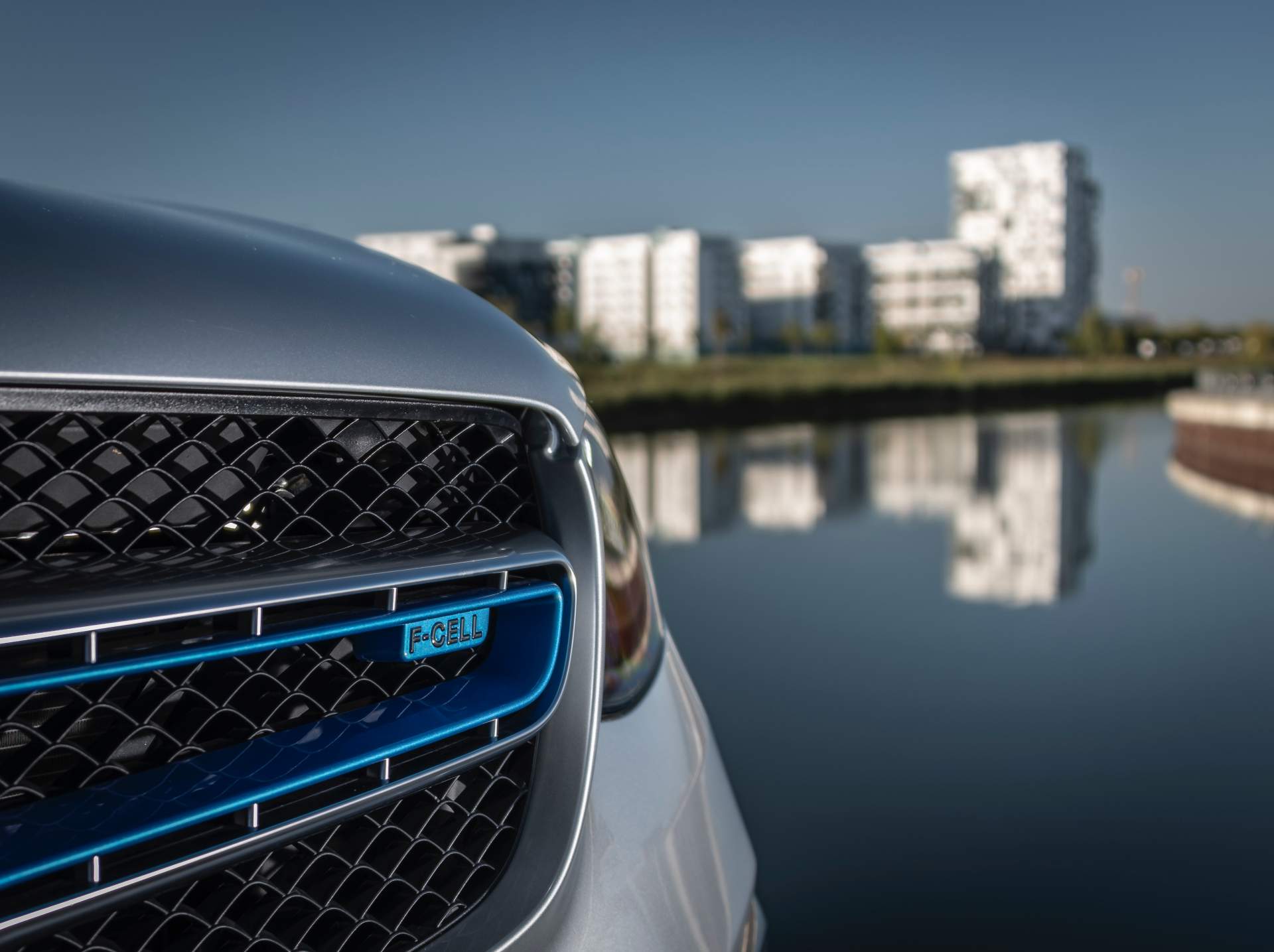 FV EQ Stuttgart 2018
Driven by EQ Stuttgart 2018 Mercedes Drops Full Details On GLC F-Cell Before Deliveries Begin