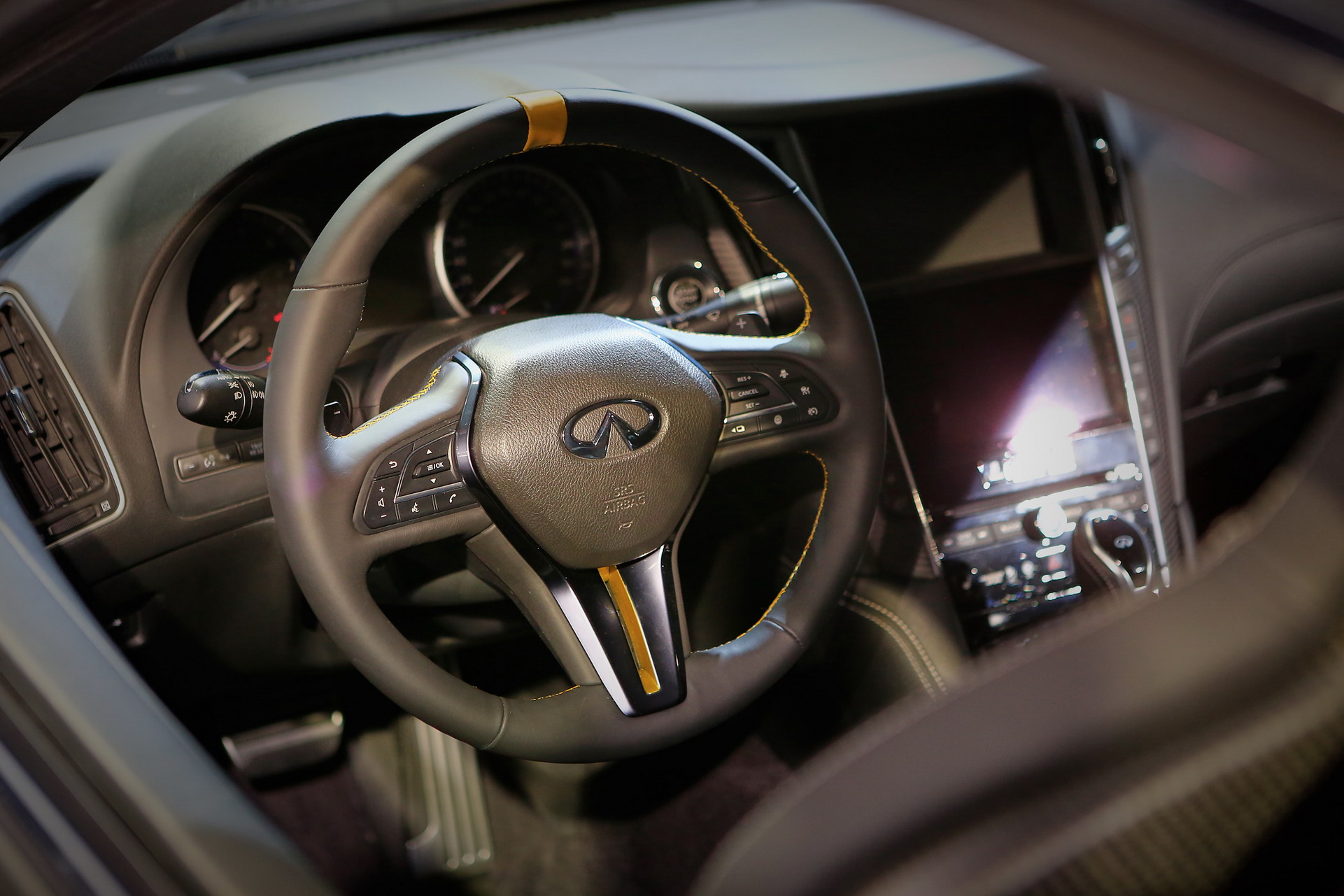 Infiniti Project Black S 15 Infiniti Project Black S Concept With F1 Hybrid Tech Has The Power Go After M4, RS5