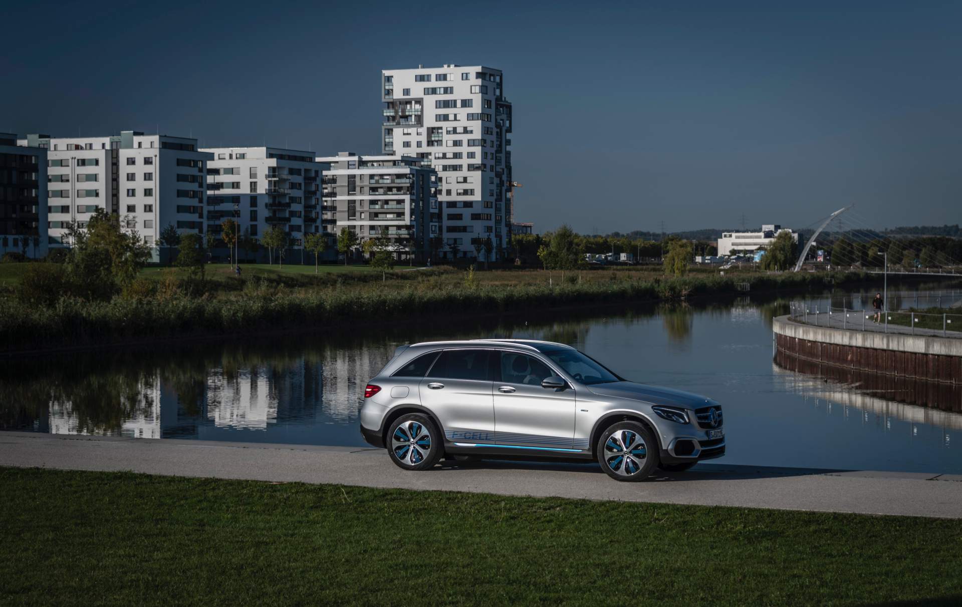 FV EQ Stuttgart 2018
Driven by EQ Stuttgart 2018 Mercedes Drops Full Details On GLC F-Cell Before Deliveries Begin