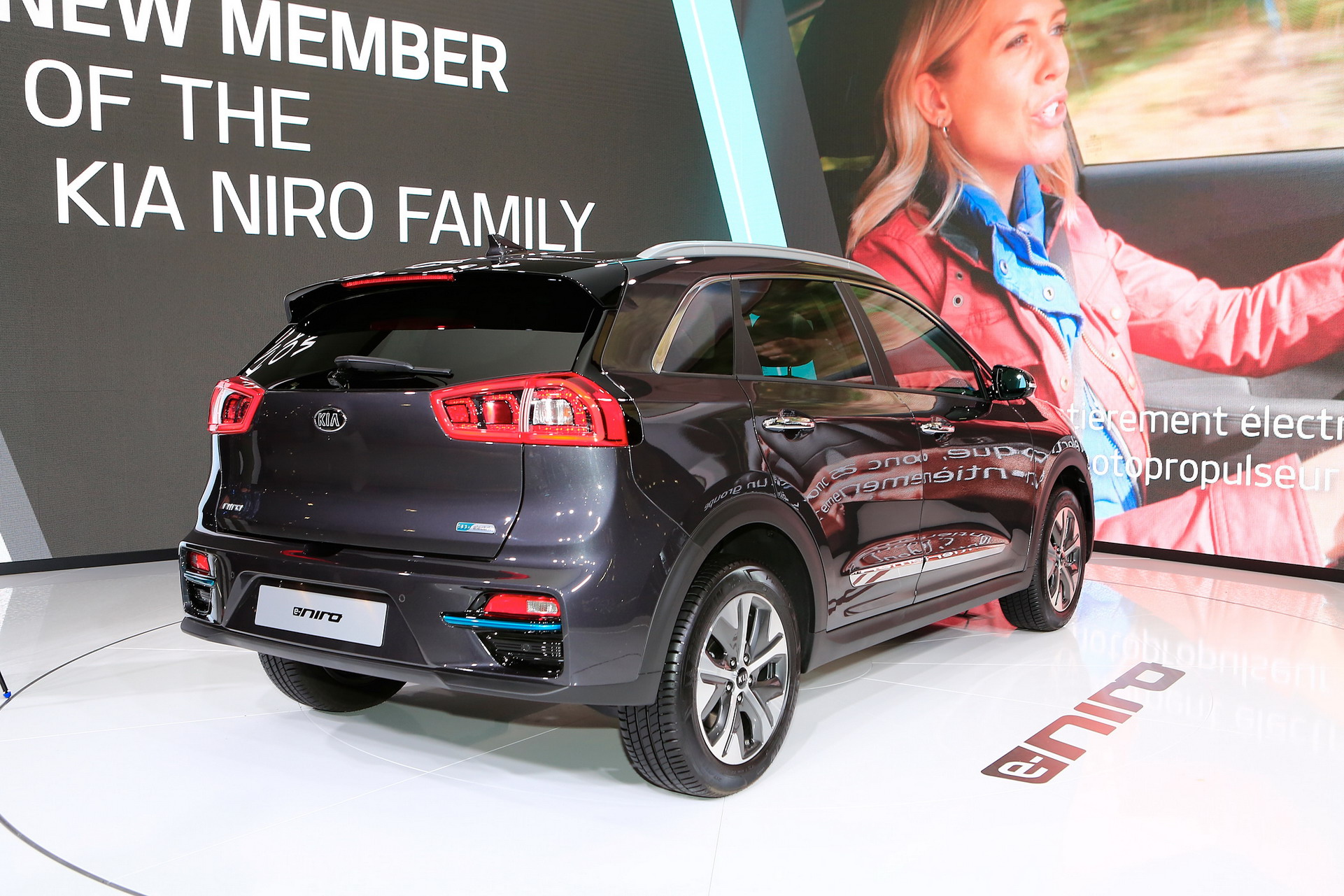 Kia 22 2018 Paris Auto Show Gallery: Kia